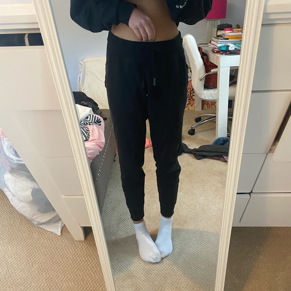 Lululemon joggers